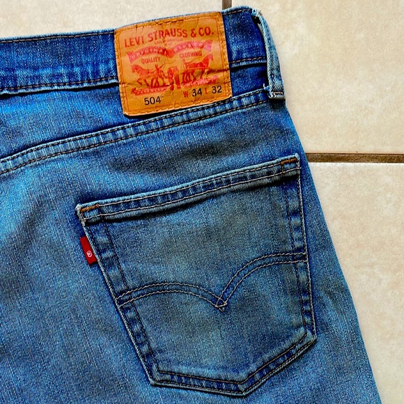 Levi 504 jeans size 34 x 32 - Picture 1 of 3